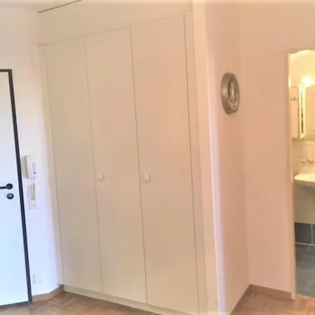 With Garden In * Nyon